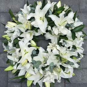 White Lily wreath