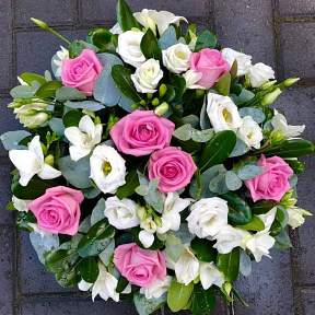 Cerise pink and white posy