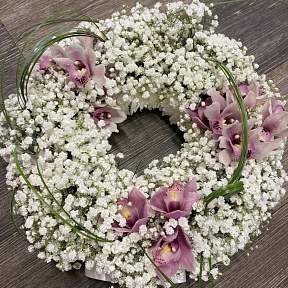 Gypsophila Wreath