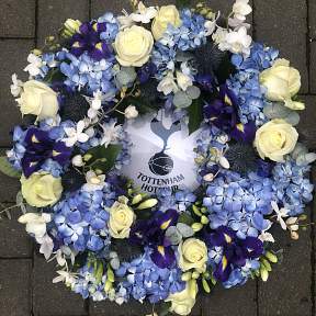 Tottenham themed wreath